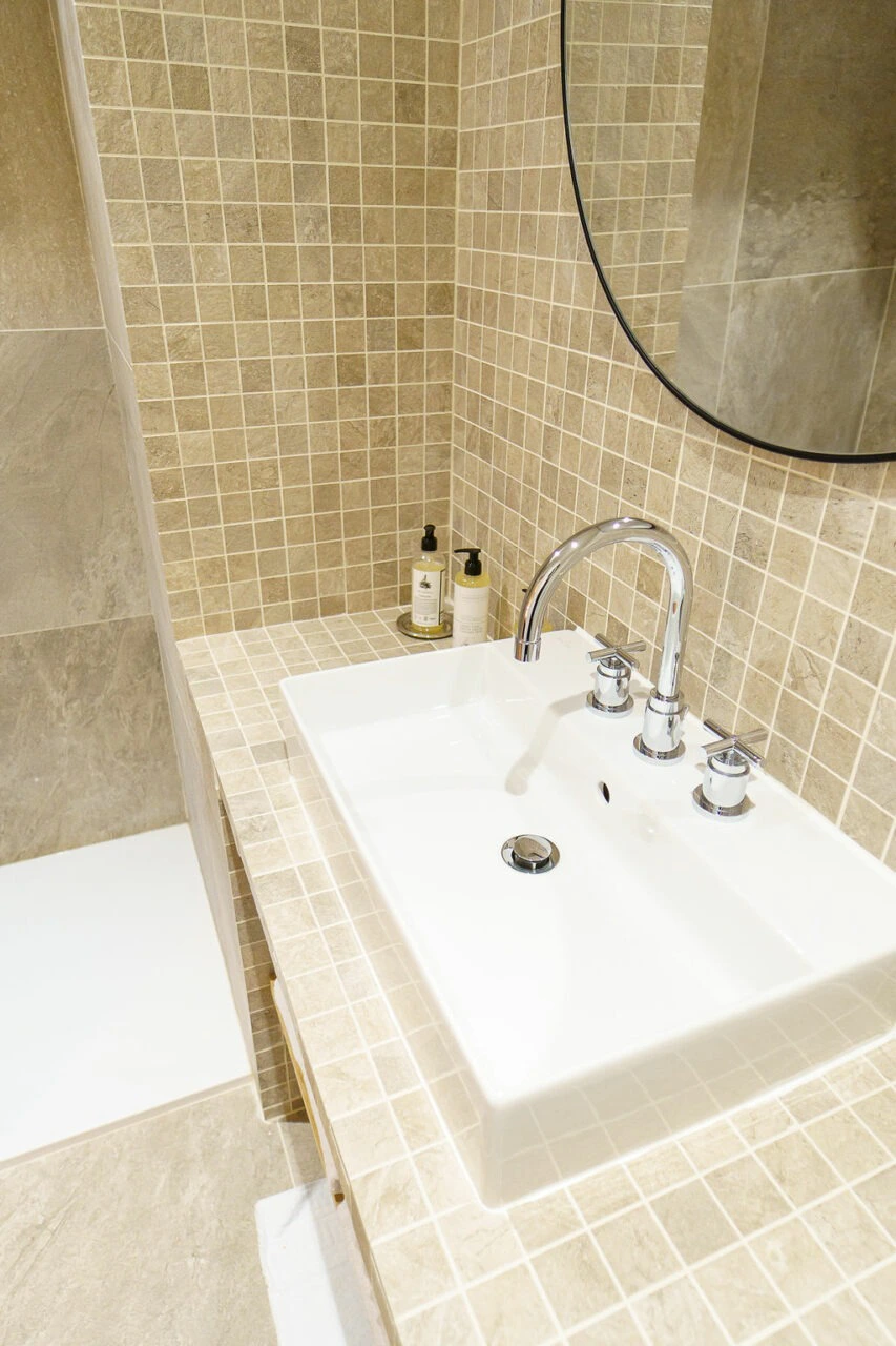 vm img 40 Chambres 95 853x1280 1